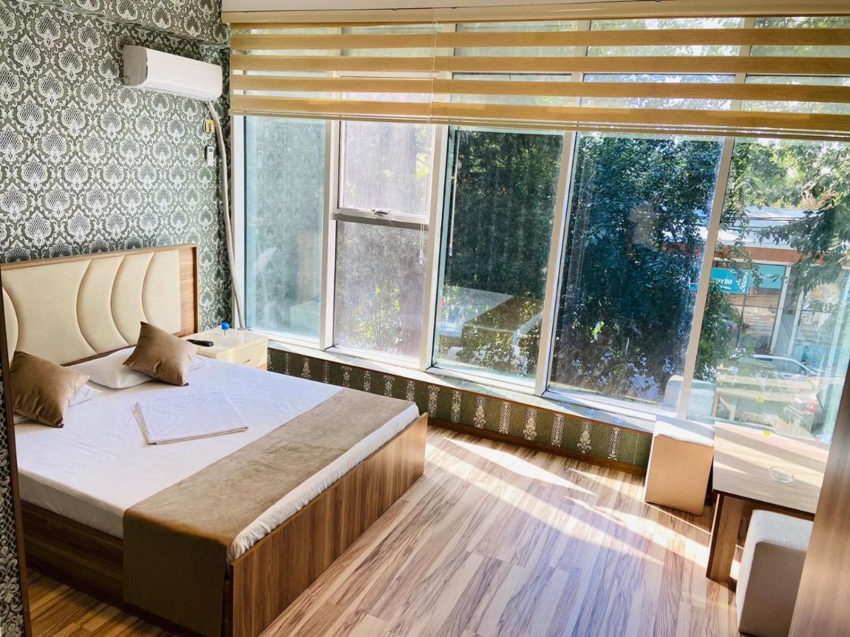 Salyut Hotel Lankaran Eksteriør billede